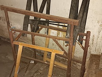 Lot 168 - lot schragen - afbeelding 1 van  2