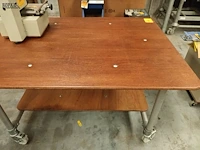Lot 168 - mobiele werkplaats tafel - afbeelding 4 van  4
