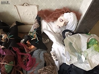 Lot 169 - halloween decoratie - afbeelding 2 van  5