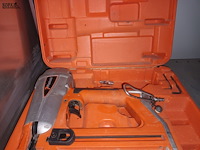 Lot 169 - paslode in koffer - afbeelding 2 van  3