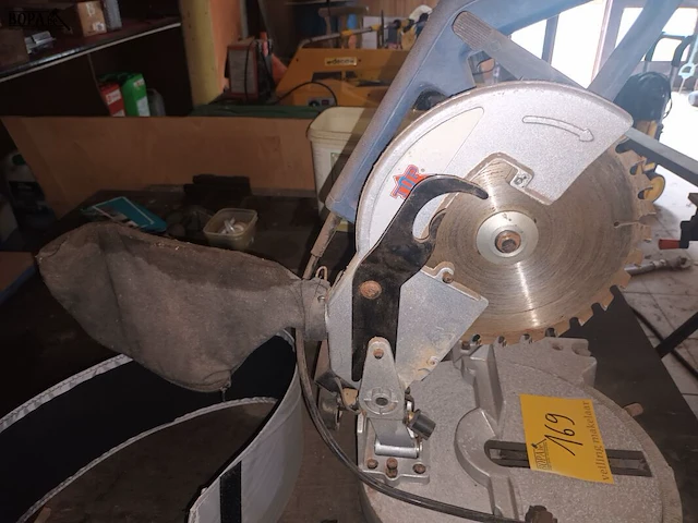 Lot 169 - verstekzaagmachine topcraft - afbeelding 4 van  4