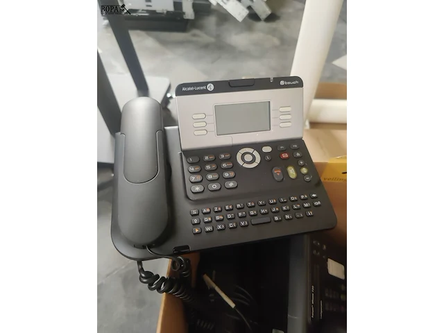 Lot 17 - alcatel telefoons - 11 stuks - afbeelding 1 van  2