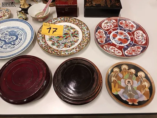 Lot 17 - chinese decoratie. 19 stuks - afbeelding 6 van  12