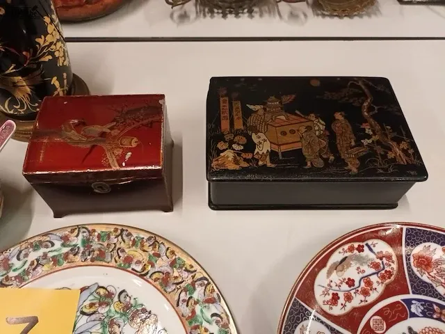 Lot 17 - chinese decoratie. 19 stuks - afbeelding 11 van  12