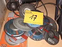 Lot 17 - haakse slijper en schijven. 12 stuks - afbeelding 1 van  3