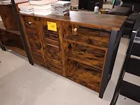 Lot 17 - kastje met deuren industrial look - afbeelding 2 van  3