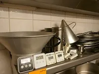 Lot 17 - keuken materiaal - afbeelding 2 van  9