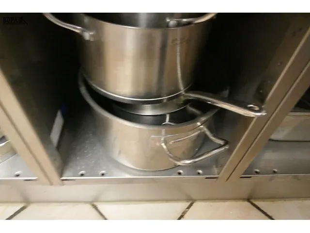 Lot 17 - keuken materiaal - afbeelding 7 van  9