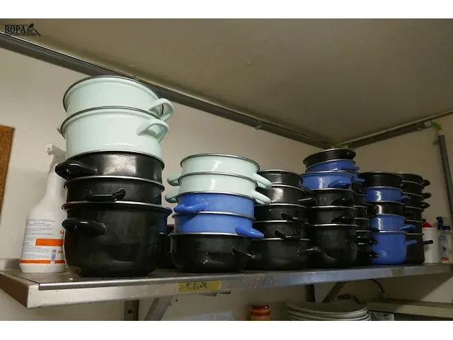 Lot 17 - keuken materiaal - afbeelding 9 van  9