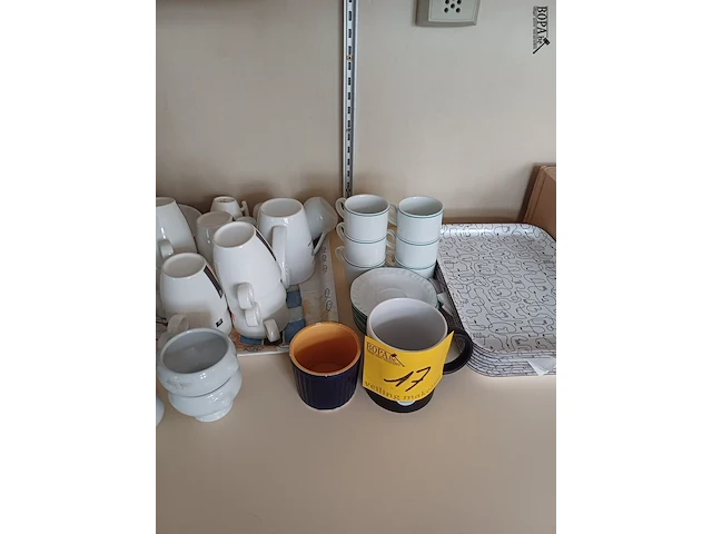 Lot 17 - koffietoebehoren - afbeelding 3 van  4