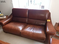 Lot 17 - lederen sofa - afbeelding 1 van  5