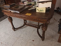 Lot 17 - mechelse tafel - afbeelding 1 van  5