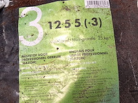 Lot 17 - meststoffen - afbeelding 2 van  3