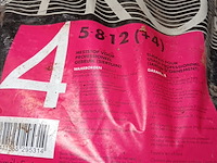 Lot 17 - meststoffen - afbeelding 3 van  3