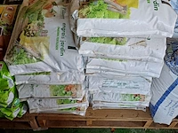 Lot 17 - pillaert meststof moestuin - 12 stuks - afbeelding 3 van  3