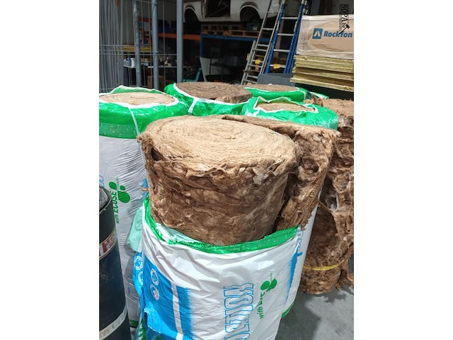 Lot 17 - rollen isolatiewol. 6 stuks - afbeelding 3 van  4