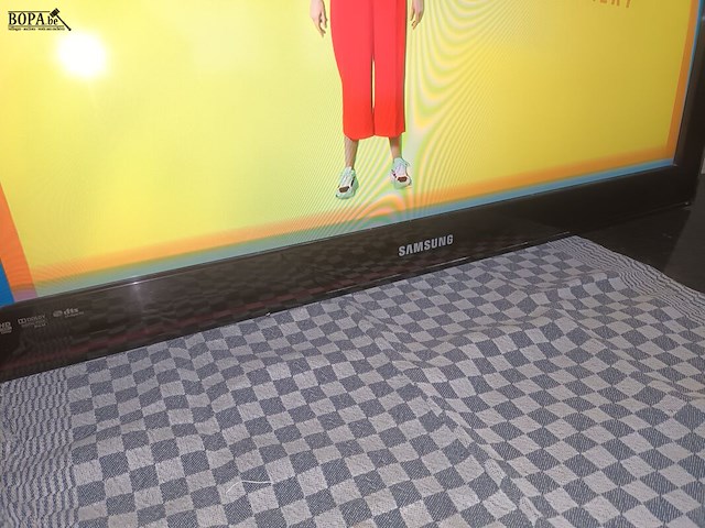 Lot 17 - tv samsung - afbeelding 2 van  4