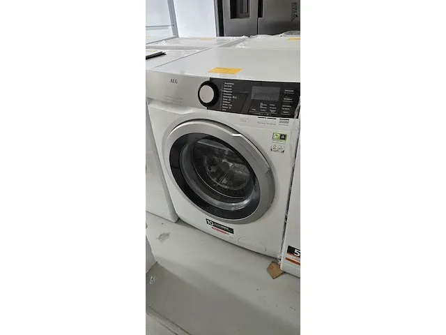 Lot 17 - wasmachine aeg 8000 series - afbeelding 1 van  6