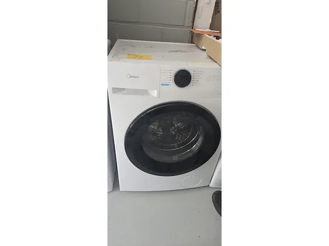 Lot 17 - wasmachine midea 8kg - afbeelding 1 van  5
