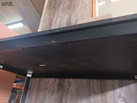 Lot 17 - zwarte keukentafel ikea - afbeelding 3 van  4