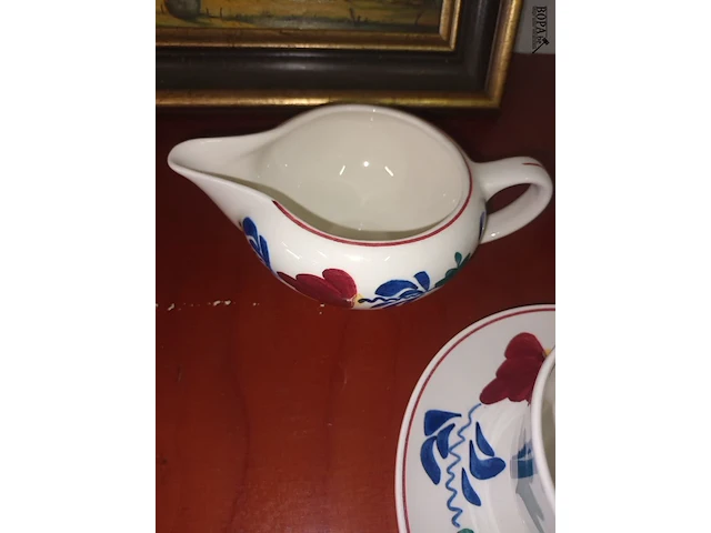 Lot 170 - koffieservies p. regout. 14 stuks - afbeelding 3 van  4
