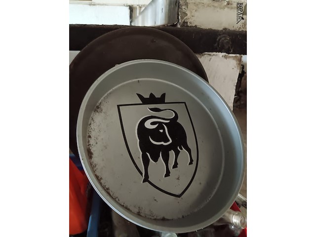 Lot 170 - leeggoed en café attributen - afbeelding 2 van  4