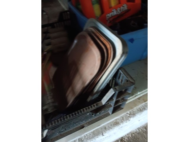 Lot 170 - leeggoed en café attributen - afbeelding 4 van  4