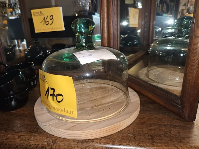 Lot 170 - theeset en kaasstolp - afbeelding 2 van  3