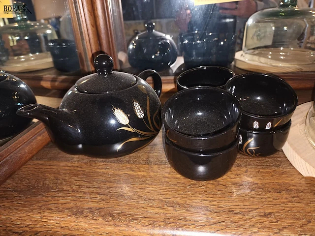 Lot 170 - theeset en kaasstolp - afbeelding 3 van  3