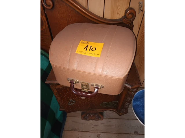 Lot 170 - typemachine in koffer - afbeelding 1 van  3