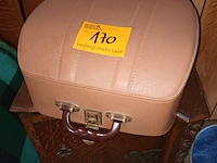Lot 170 - typemachine in koffer - afbeelding 1 van  3