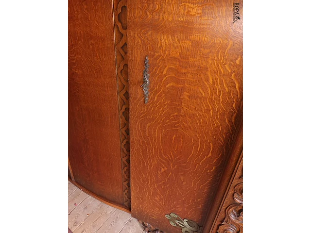 Lot 171 - antieke houten kleerkast - afbeelding 3 van  4