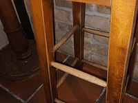 Lot 171 - houten barkruk - afbeelding 3 van  3