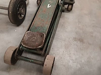 Lot 172 - autokrik - afbeelding 3 van  3