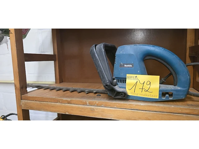 Lot 172 - haagschaar makita 50 cm - afbeelding 1 van  2
