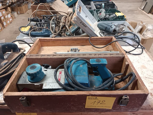 Lot 172 - schaafmachine bosch - afbeelding 1 van  4