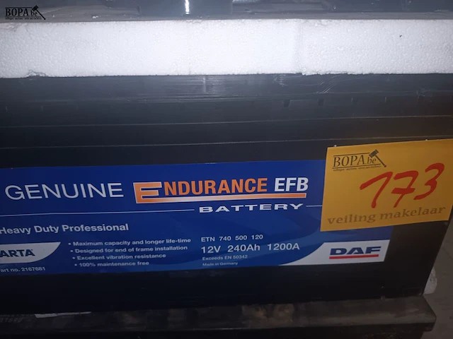 Lot 173 - batterij 12v daf - afbeelding 2 van  2