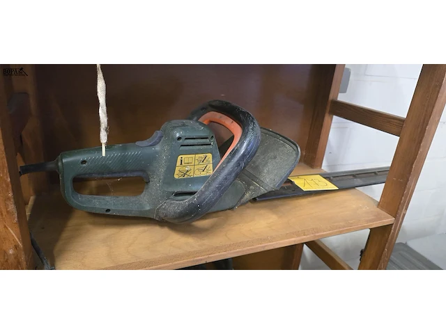 Lot 173 - haagschaar black & decker 55 cm - afbeelding 1 van  2