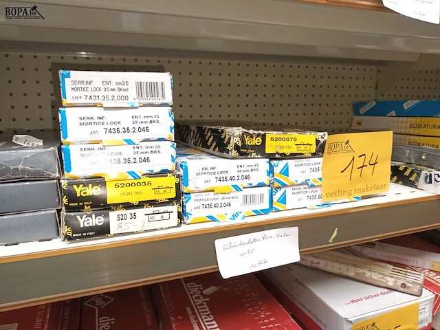 Lot 174 - cilindersloten. 20 stuks - afbeelding 1 van  3