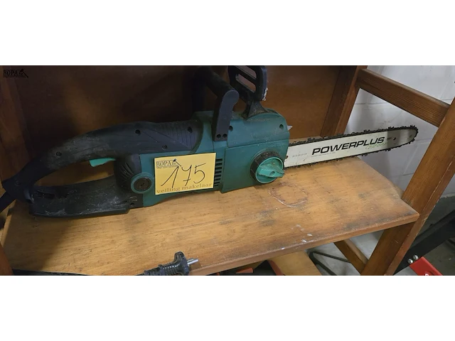 Lot 175 - kettingzaag powerplus 40 cm - afbeelding 1 van  2