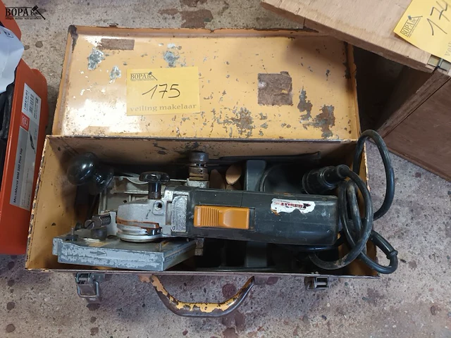 Lot 175 - lamellenfreesmachine elu - afbeelding 1 van  4
