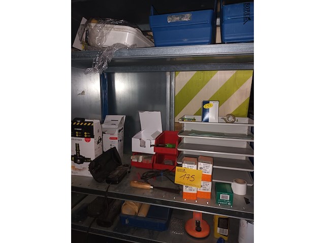 Lot 175 - lot diversen - afbeelding 1 van  4