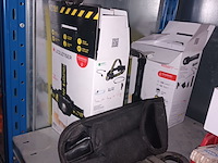 Lot 175 - lot diversen - afbeelding 4 van  4