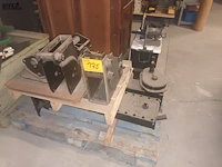 Lot 175 - onderdelen voor trucks - afbeelding 1 van  4