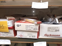 Lot 175 - veiligheidsbeslag en zenders - afbeelding 5 van  5