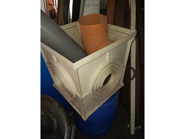 Lot 176 - lot pvc hulpstukken - afbeelding 3 van  6