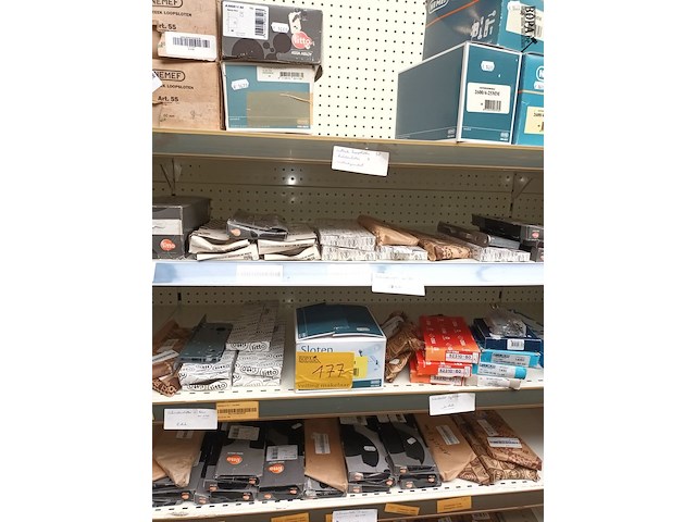 Lot 177 - diverse sloten - afbeelding 1 van  10