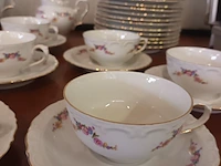 Lot 177 - koffieservies kahla. 39 stuks - afbeelding 4 van  5