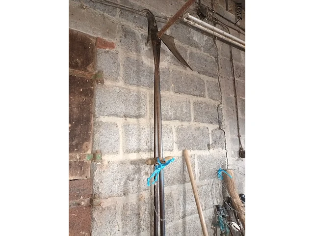 Lot 177 - landbouw gereedschap - afbeelding 3 van  5