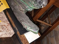 Lot 177 - vogels op marmer - afbeelding 2 van  5